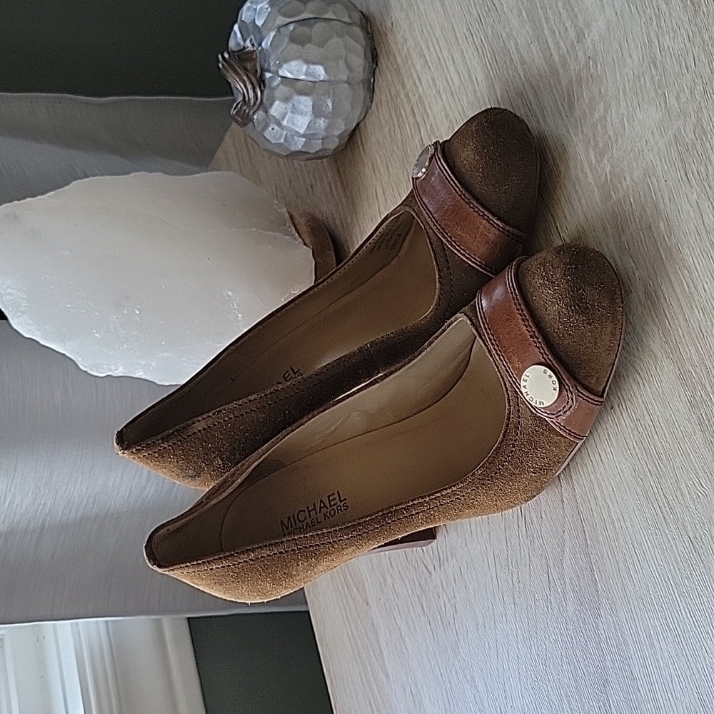 MICHAEL Michael Kors Suede pump